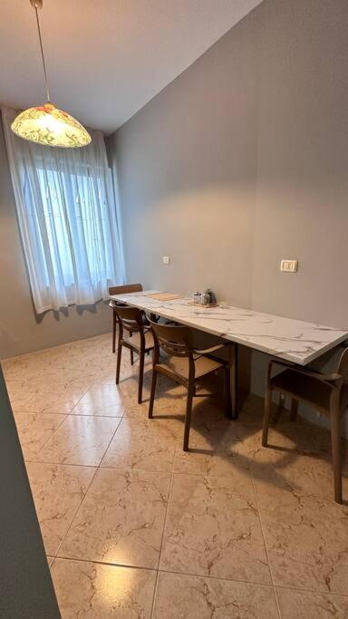 Super House Blloku - 3 Apartamento